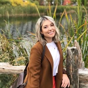 Meet your Posher, Alyssa